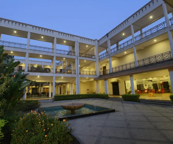 TreeHouse Hotel, Club & SPA, Bhiwadi