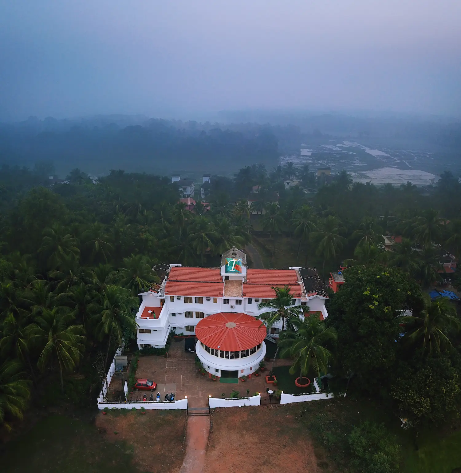 TreeHouse Stamp Hotel Near Beach at Goa